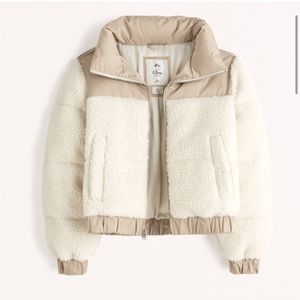 Abercrombie & Fitch Ultra Mini Sherpa Puffer Jacket